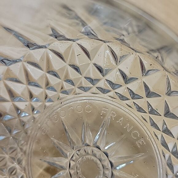 Arcoroc France Clear Glass Starburst Diamond Pattern Large Serving Bowl 9” - Picture 9 of 9